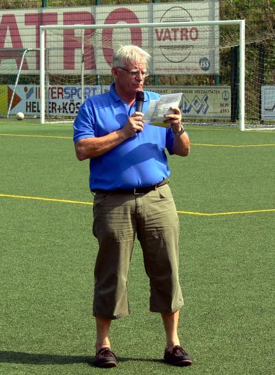 07-Stadionsprecher 07-Stadionsprecher