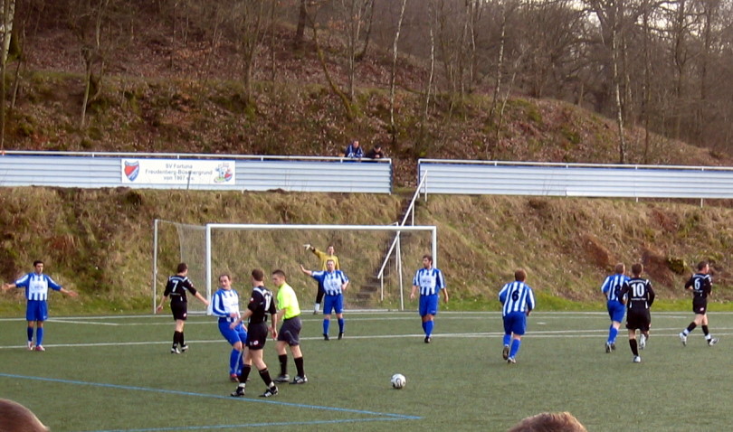 08-Freudenberg9r 08-Freudenberg9r